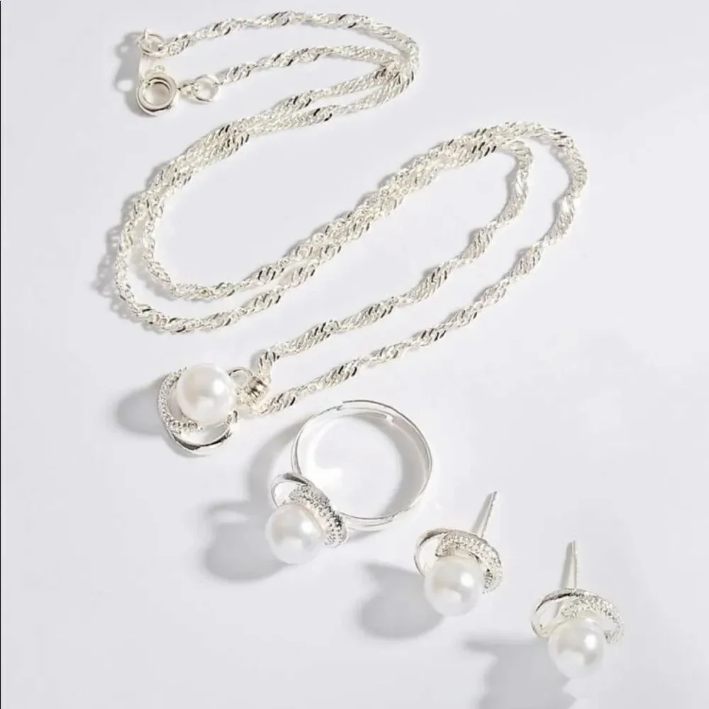 3 Piece Necklace Set